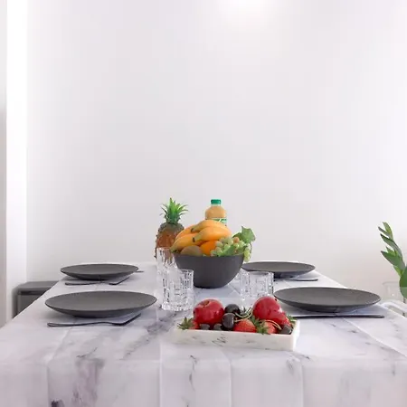 Apartament Lunique Maubourg - Next Martinez - Terrasse